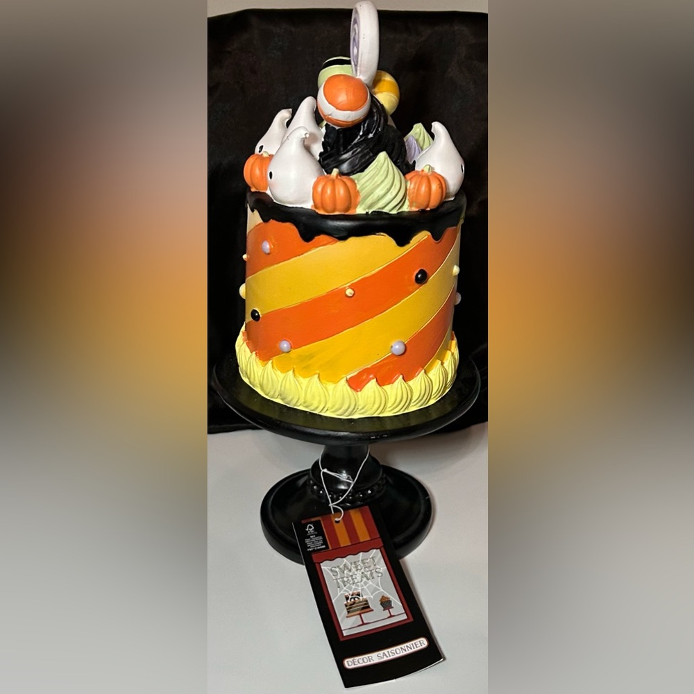 Sweet Treats Halloween Cake Ghost Pumpkins Candy Icing Decoration - Picture 3 of 11
